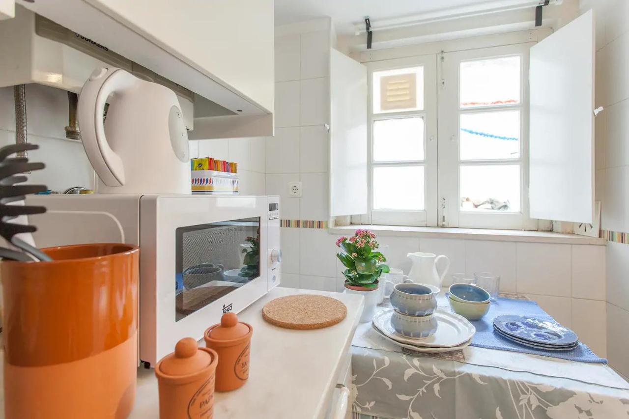 Alfama Charming Apartment, By Timecooler Lisbon Exterior photo